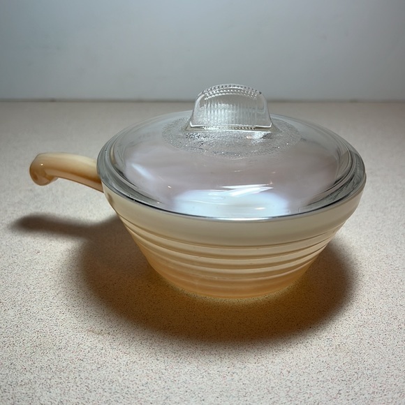 Fire-king bakeware - Picture 3 of 8